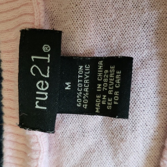 Rue 21 Light Pink Cat Heart Sweater medium - Picture 3 of 4